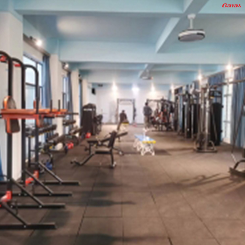 江西警官学院健身房