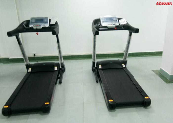 政府单位健身房