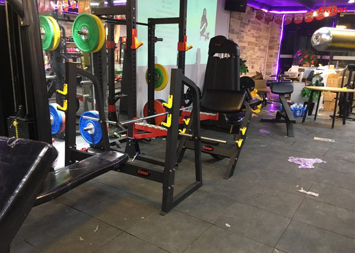 莱卡力健身俱乐部案例 康宜专业健身房器材批发直销 莱卡力健身俱乐部案例 康宜专业健身房器材批发直销