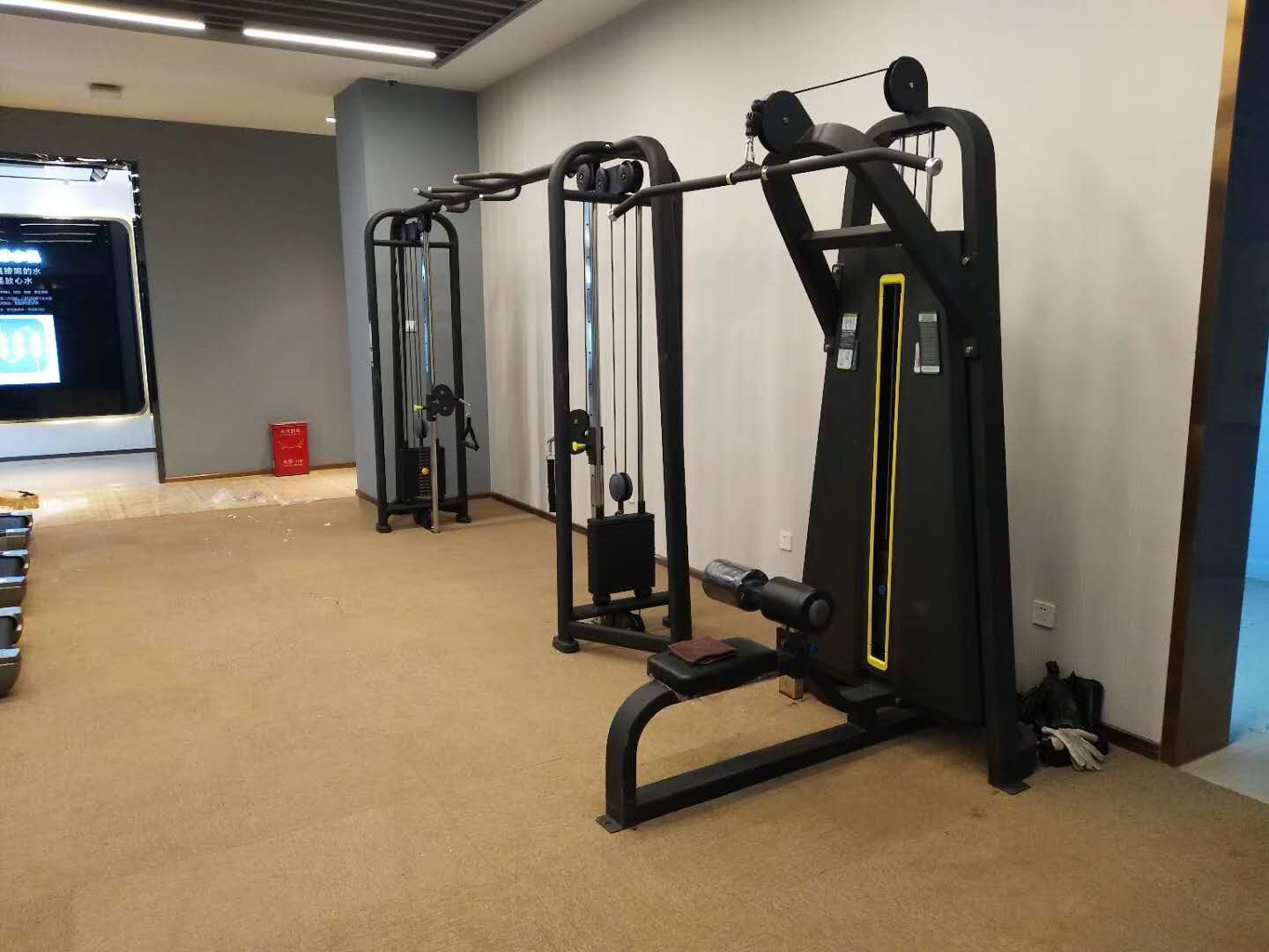 湖南彬州临武健身房图 康宜健身器材制造商