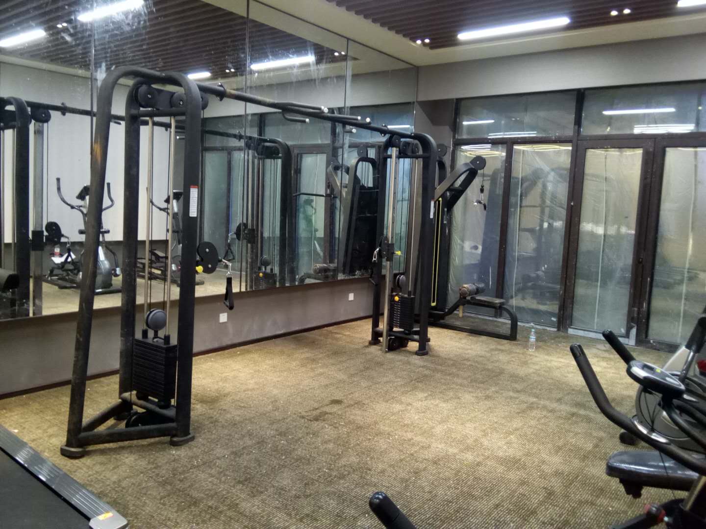 山东菏泽牡丹碧桂园健身房 康宜健身房器材批发