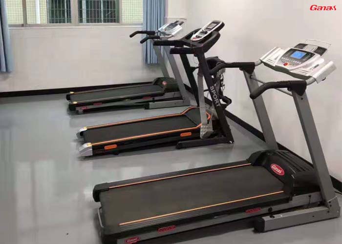 赫尔龙球衣健身房图片