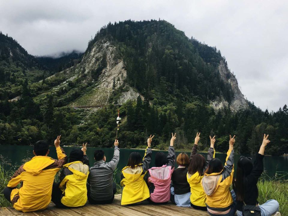 康宜健身器材厂家2019年销冠乐游四川九寨沟