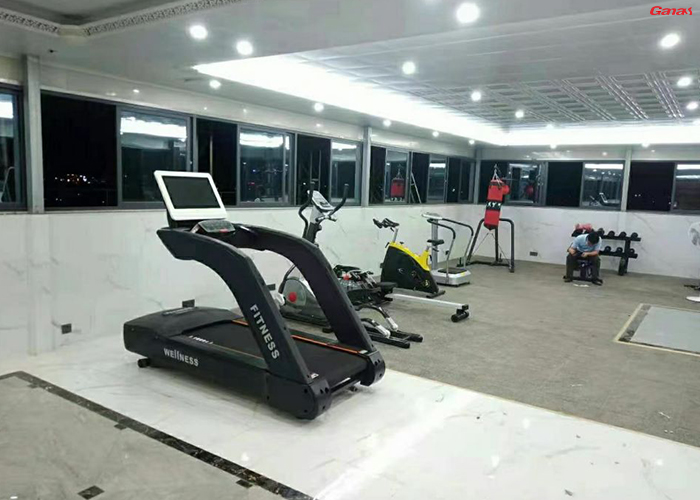 斯莱达医疗用品有限公司健身房 斯莱达医疗用品有限公司健身房