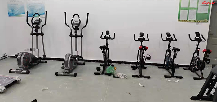 青海省海东市平安区高铁新区中学健身房