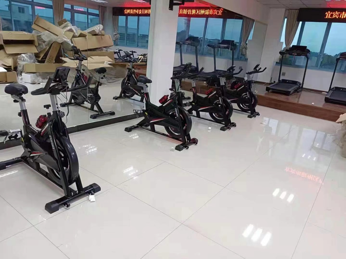 室内健身房器材