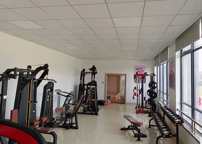 部队健身房器材