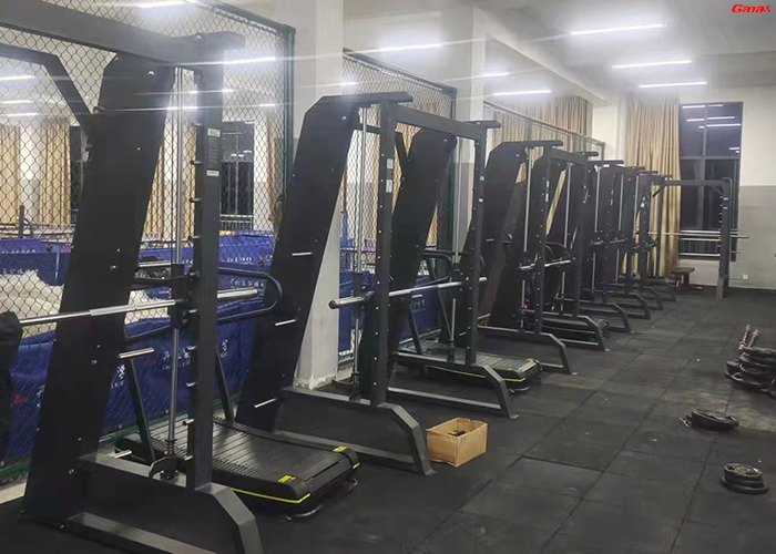 学校健身房器材清单 学校健身房器材清单