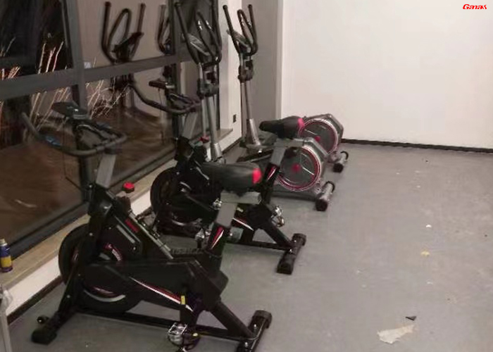 公司健身房器材清单 公司健身房器材清单